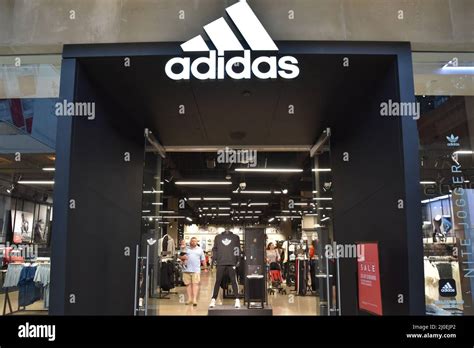 adidas galleria mall houston|adidas at the galleria hours.